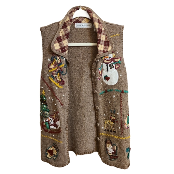 Victoria Jones Woman Tops - Victoria Jones Embroidered holiday vest